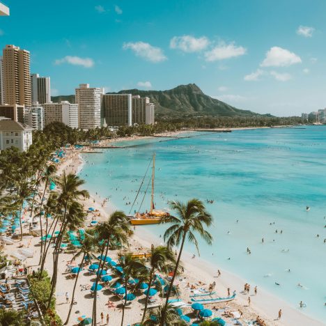 Snorkeling in Oahu for First-Timers: Where to Go and What to Expect